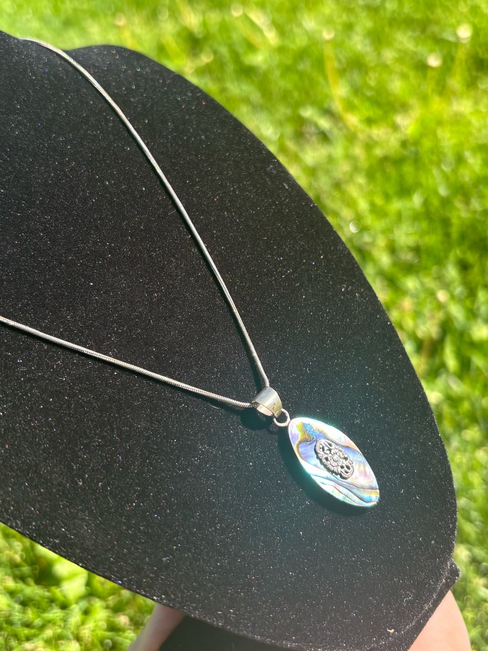 Abalone Shell Pendant. - Picture 3 of 10